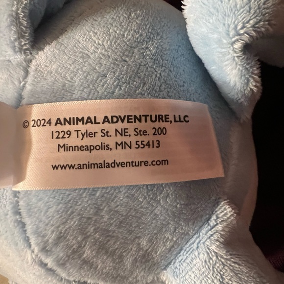 BLUEY Christmas Santa Plush - Picture 5 of 5